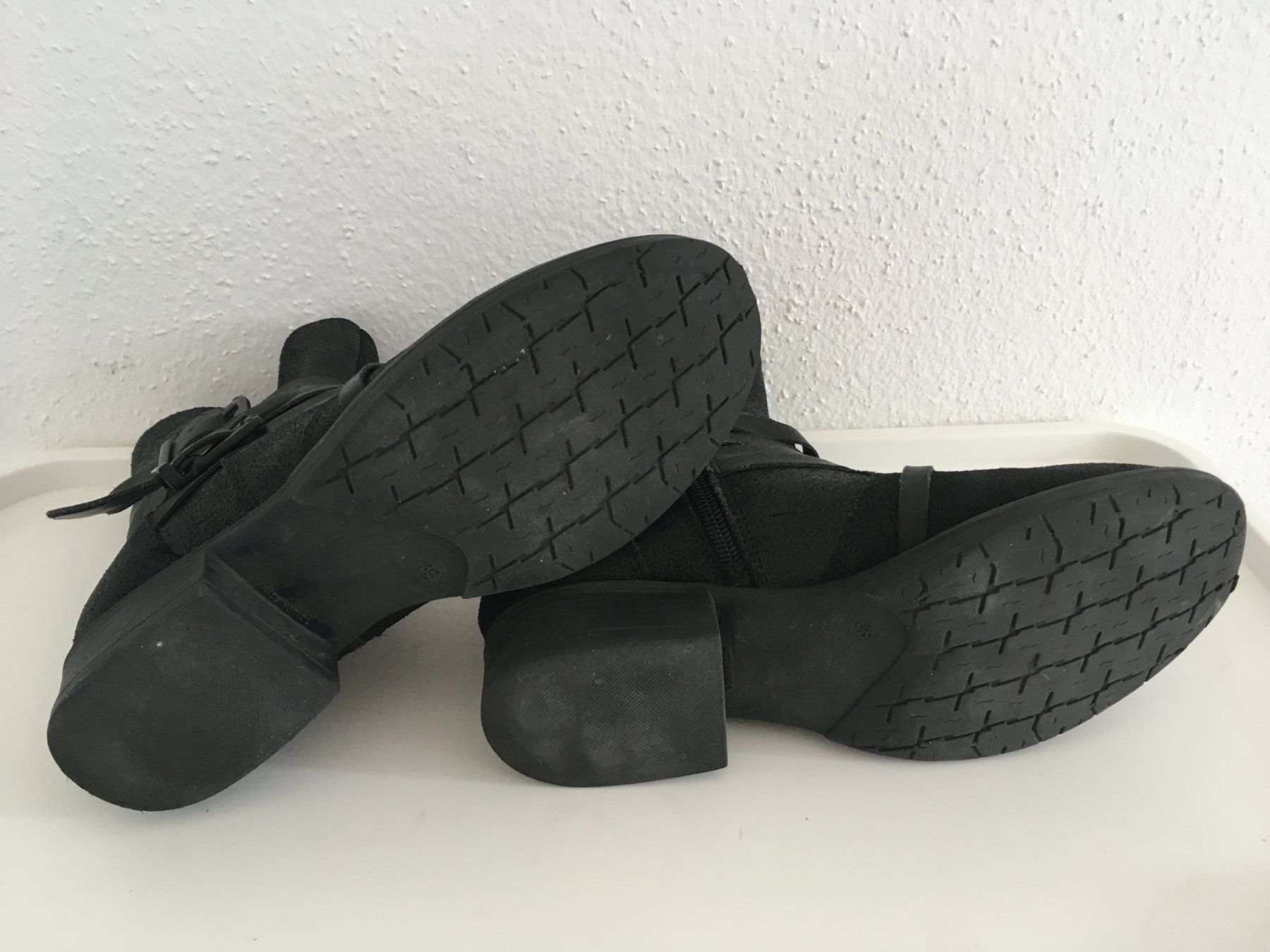 Scarpe da donna: Bottines noires style rock, pointure 36 – Usato da Biel/Bienne venduto da almercaa 3
