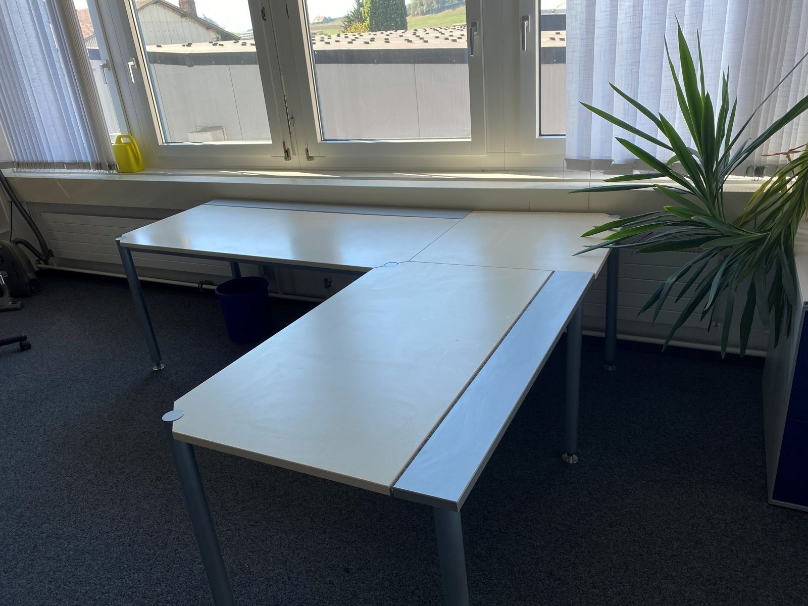 Scrivanie: Eck-Schreibtisch – Usato da Worb venduto da Tom123bern 2