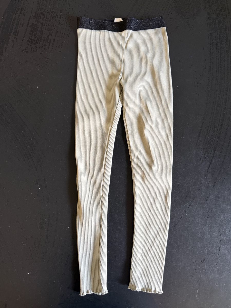 Lotti & Set di vestiti: Hema Set: Pullover + Leggings Gr. 122 🫒 – Usato da Zürich venduto da rf_fr 4
