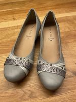 NEU Pumps (38) Pesaro Super-Soft, hellgrau