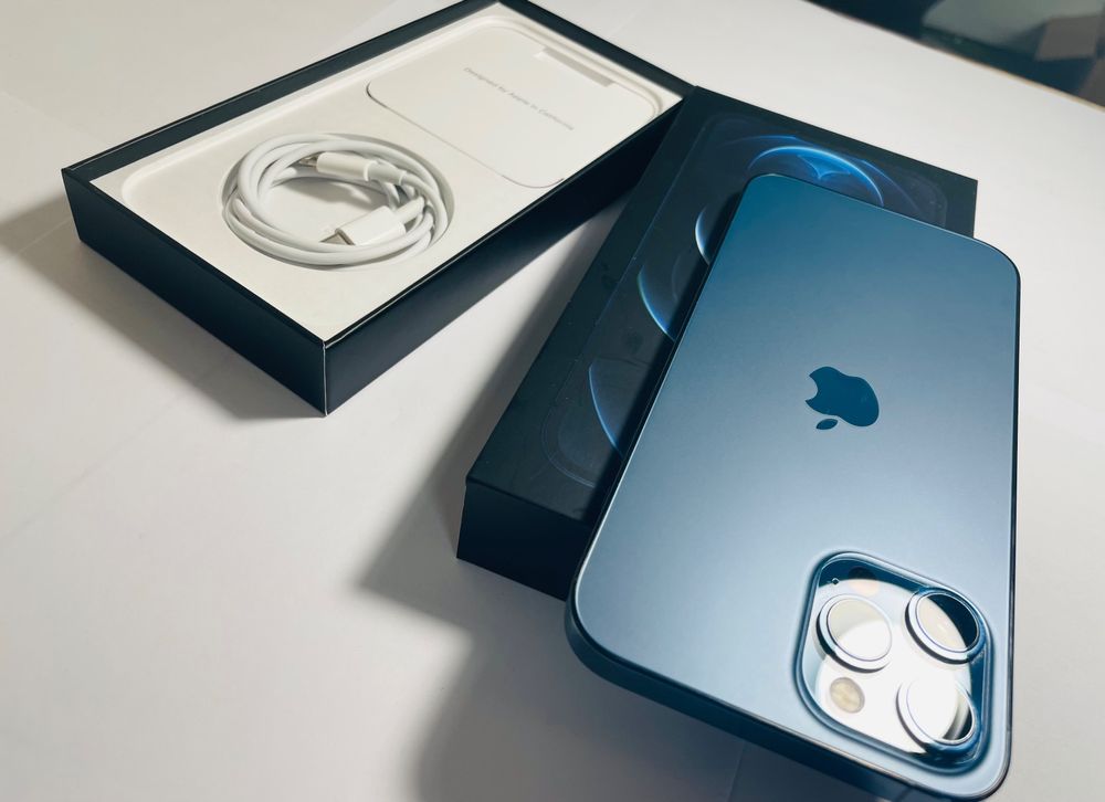 m*n様 iPhone12 pro max 256GB Amazon | 【整備済み品】 Apple iPhone 12 Pro Max 256GB ゴールド SIM