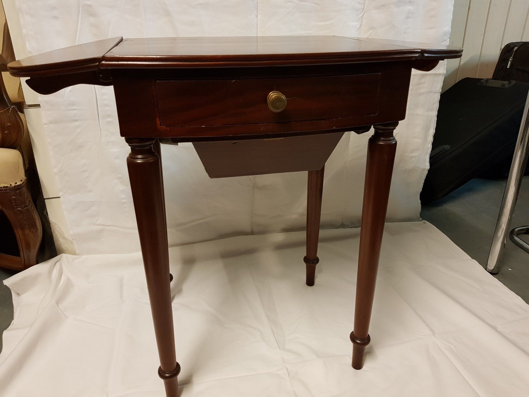 Tavoli: Petite Table bord rabattable ancienne d'époque – Usato da Biel/Bienne venduto da eros1959 2