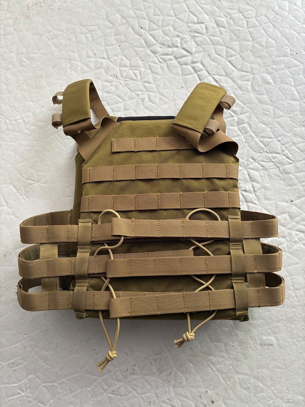 Uniformi: Flyye Industries plate carrier – Usato da Satigny venduto da Gixxer_GE 1
