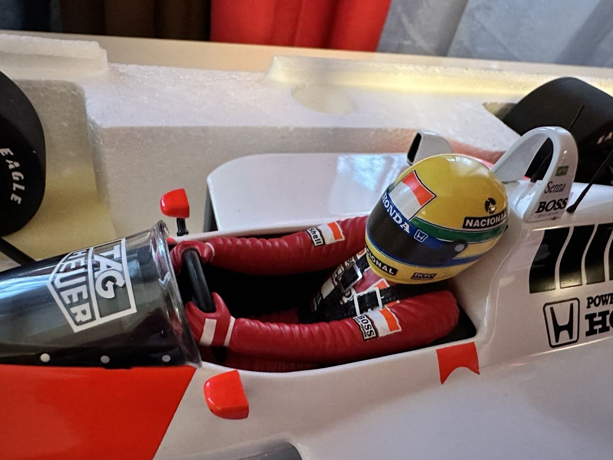 Minichamps Modellini d'auto: AIRTON SENNA – Nuovo e nell'imballaggio originale da Ecublens VD venduto da acbox2000 3