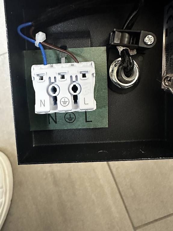 Lampade: Spot luci nuove nere  – Nuovo e nell'imballaggio originale da Mendrisio venduto da esthetic111 3
