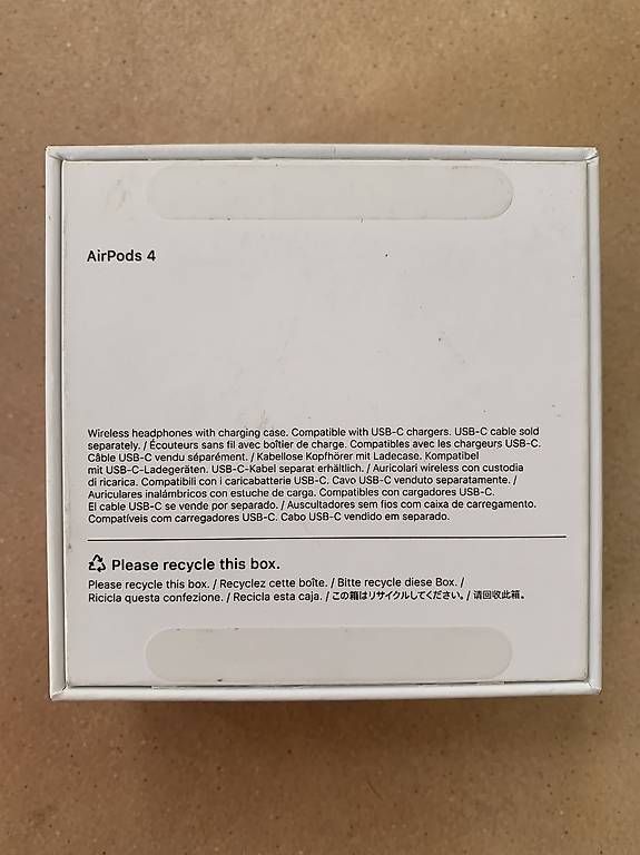 Kopfhörer: AirPods 4 Original, neu – Gebraucht aus Wetzikon ZH von christacrissy