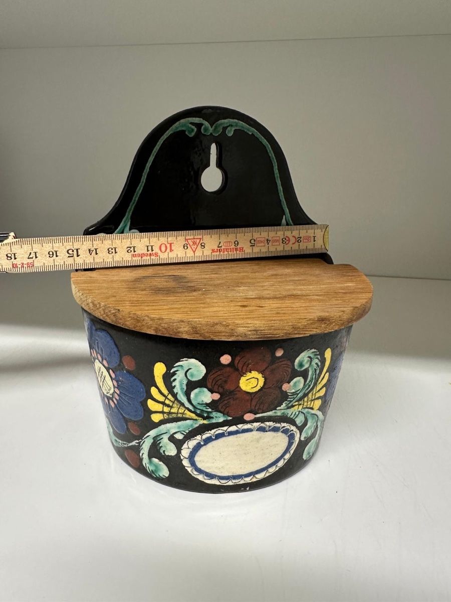 Tutte le decorazioni: Unique Hand Painted Wall Hanging Spice  Rack - Swiss Made – Usato da Seuzach venduto da Diamand28 5