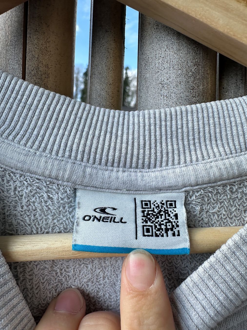 Pullover & Sweatshirts: O’Neill Sweatshirt, sehr wenig getragen – Gebraucht aus Hausen am Albis von fra_j5bg 3