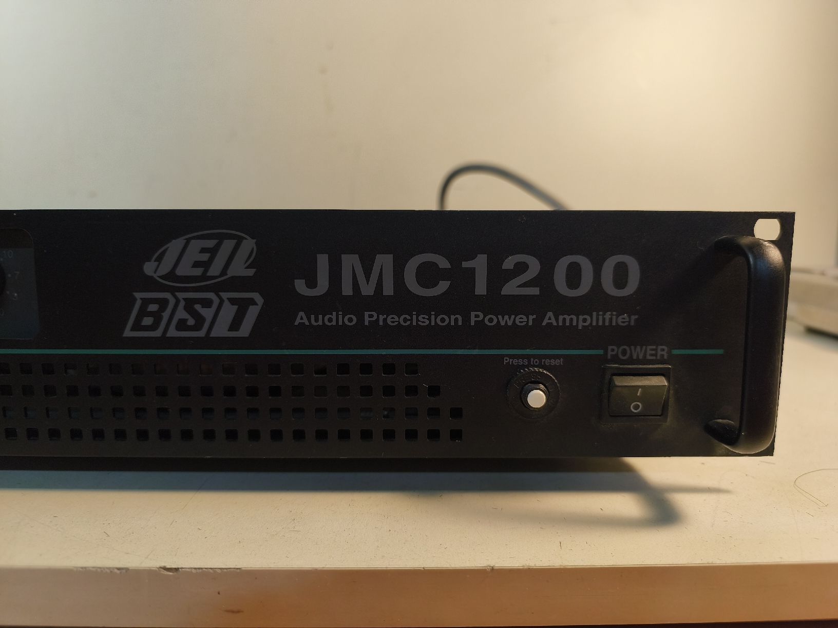 Verstärker: BST JMC1200 Audio Precision Power Amplifier (bst) – Gebraucht aus Künten von Schnaepplihuus 1