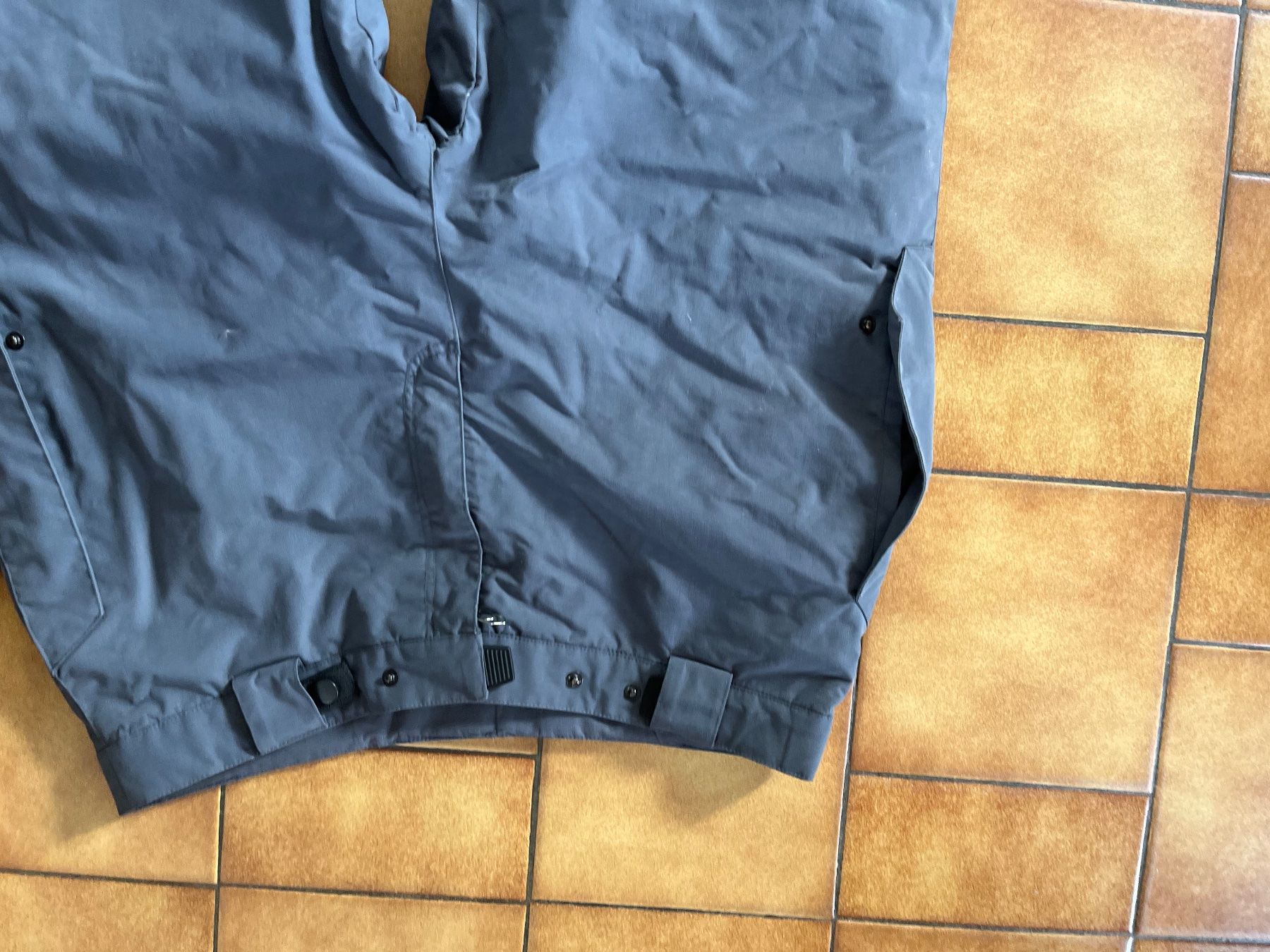 Skateboards: Pantalon ski longboard Taille L – Usato da Veyrier venduto da kimedovapa 3
