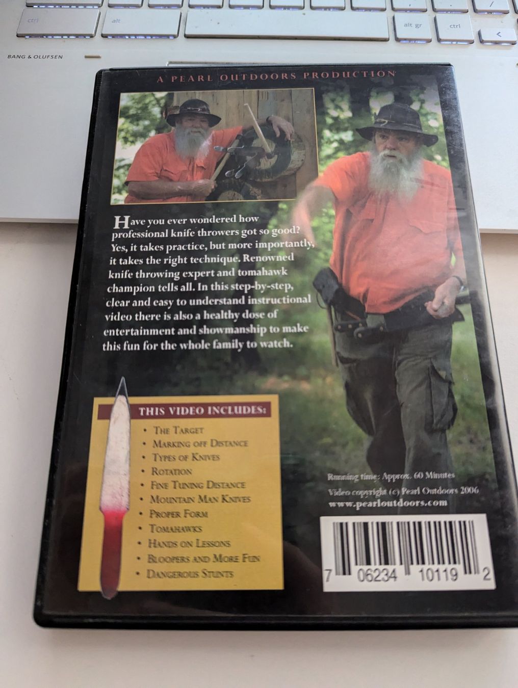 Alle DVDs: Knife & Tomahawk Throwing For Fun - DVD Michael Pearl – Gebraucht aus Hünenberg See von SpecialEditionGaming 1