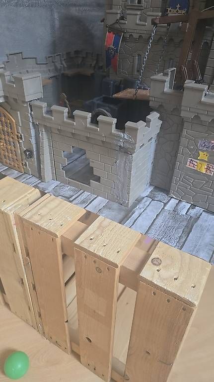 Giocattoli: Playmobil burg – Usato da Busswil BE venduto da Gunona 1