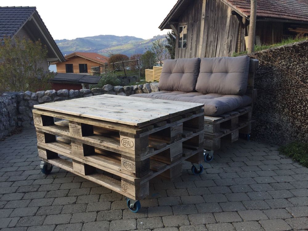 PaletteLounge auf Rädern inkl. Tisch Kaufen auf Ricardo