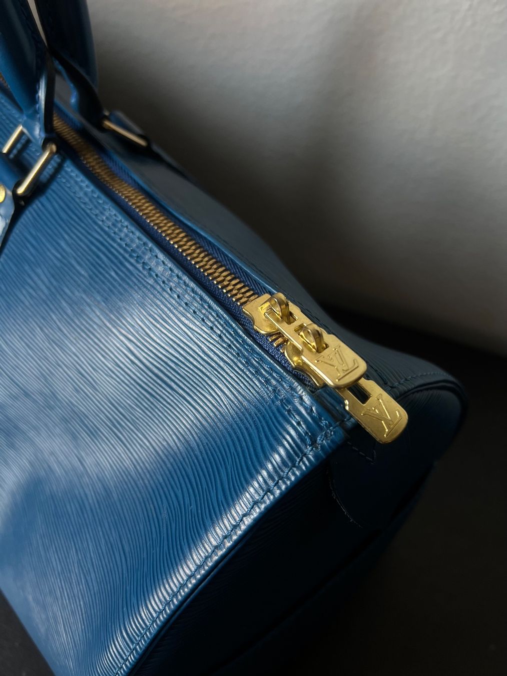 Louis Vuitton Taschen: Louis Vuitton 1994 Keepall 45 holdall bag – Gebraucht aus Zürich von ale_m6rx 7