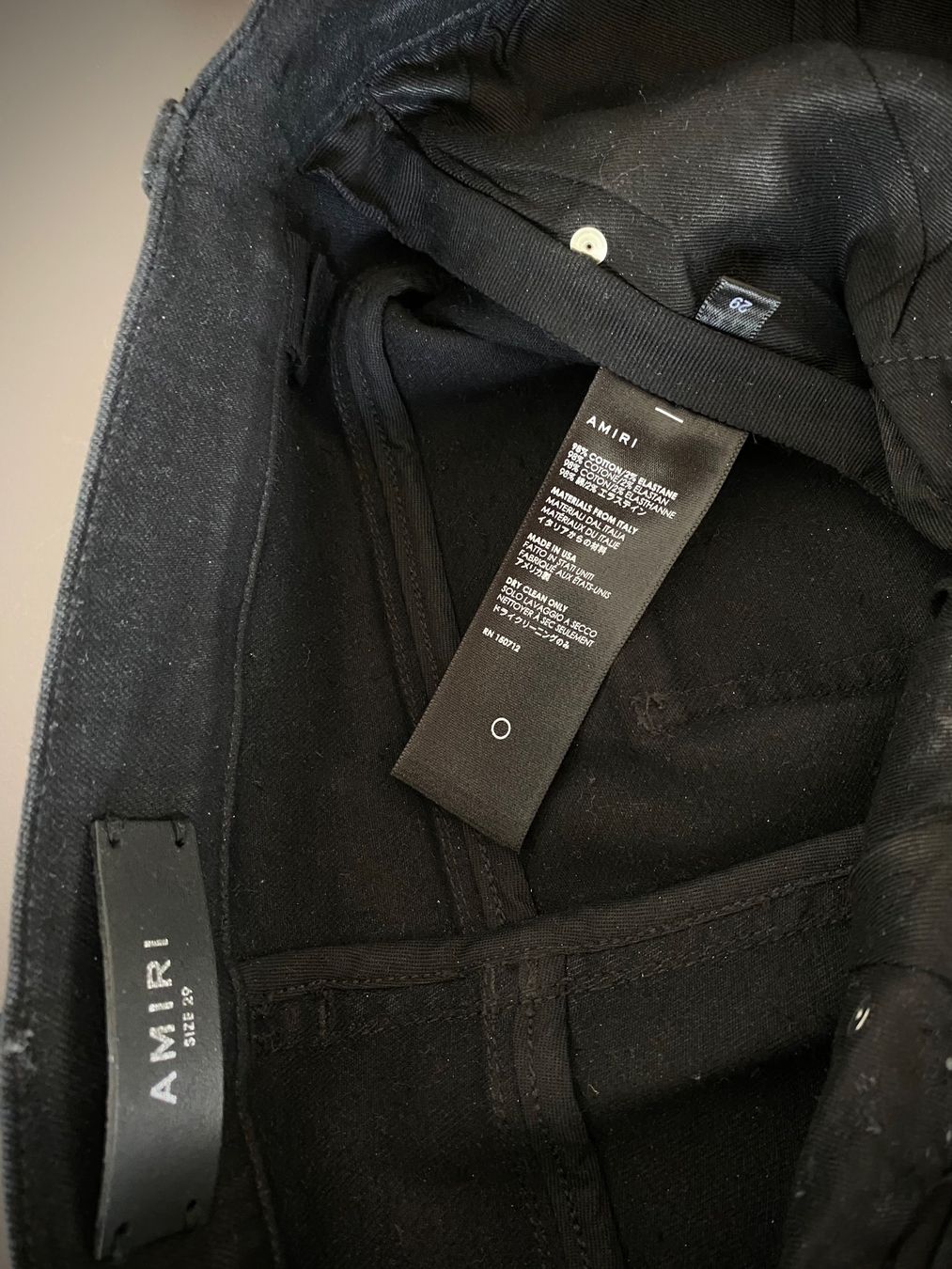 Amiri Jeans: AMIRI Skinny Jeans in Black – Gebraucht aus Zürich von pas_9czf 5