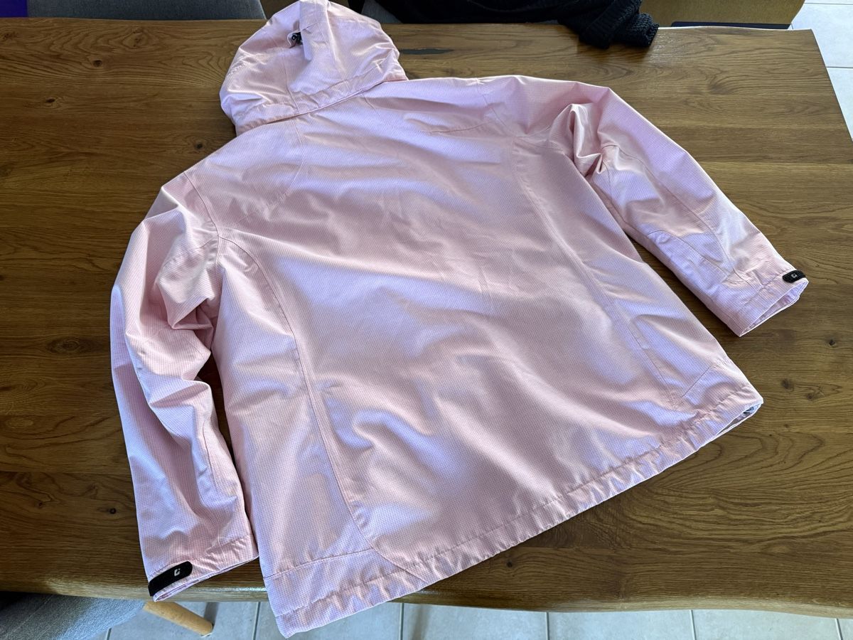 Killtec Giacche: Killtec Regenjacke All Terrain, Damen Gr. 50, Rosa – Usato da Otelfingen venduto da Otto4 3