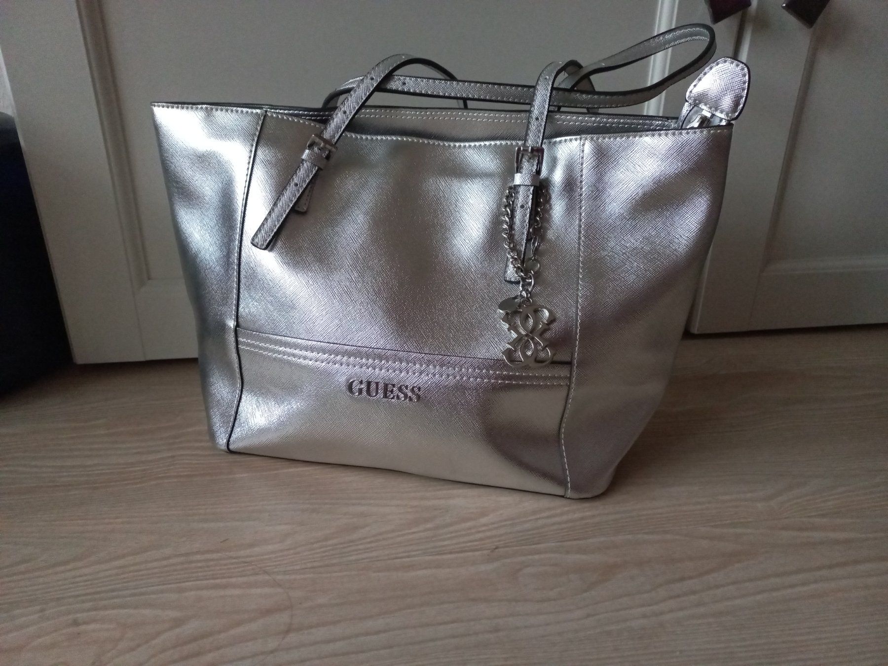 Guess Borse da donna: Guess sac à main – Usato da Châtelaine venduto da kbabs
