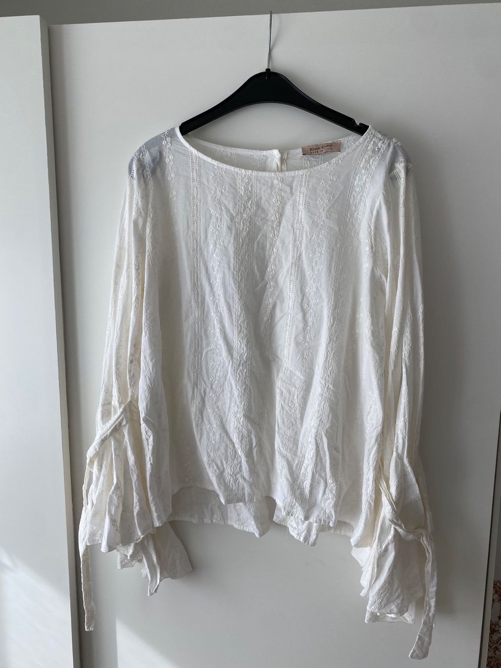 Camicette: Black Coral Bluse weiss – Usato da Winterthur venduto da leimaj