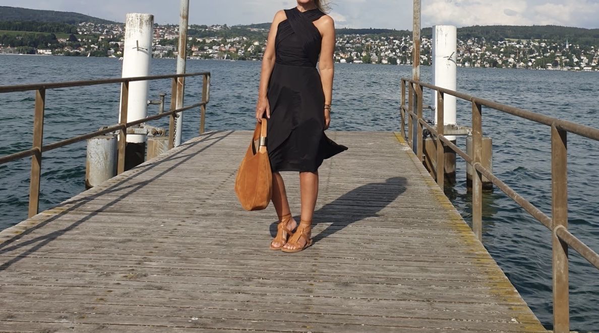 Kleider: Carven Kleid , Top Zustand – Gebraucht aus zürich von dalia06