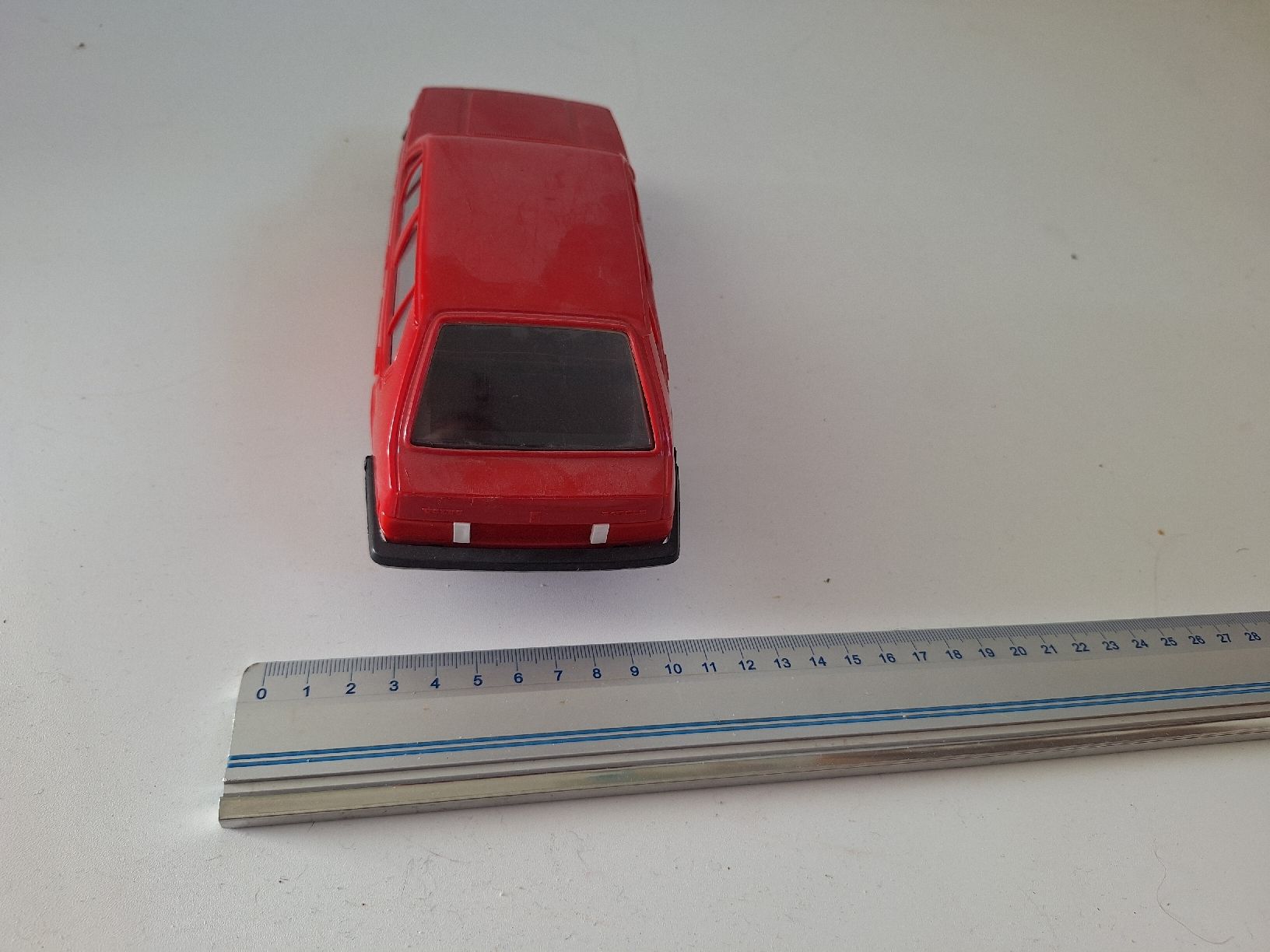 Volvo Modellini d'auto: Volvo 345 GLS Modellauto – Usato da Künten venduto da Dfog 1