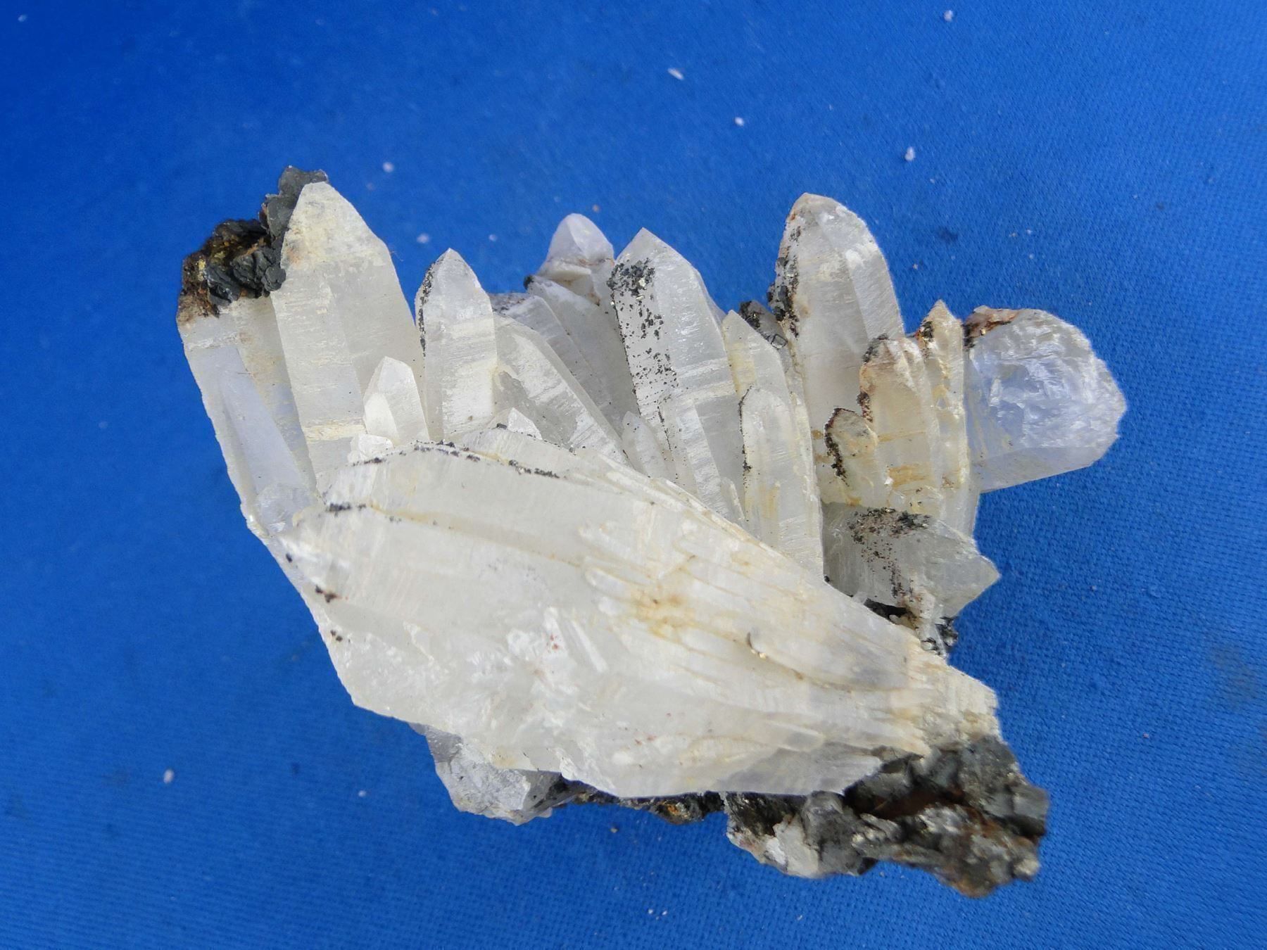 Minerali & Pietre curative: Quarz und Pyrit – Usato da Schinznach Bad venduto da Demerald 4