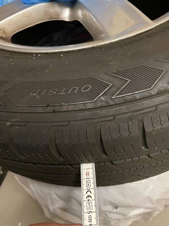 Audi Cerchioni: Komplett Winterreifen – Usato da Würenlos venduto da markito83