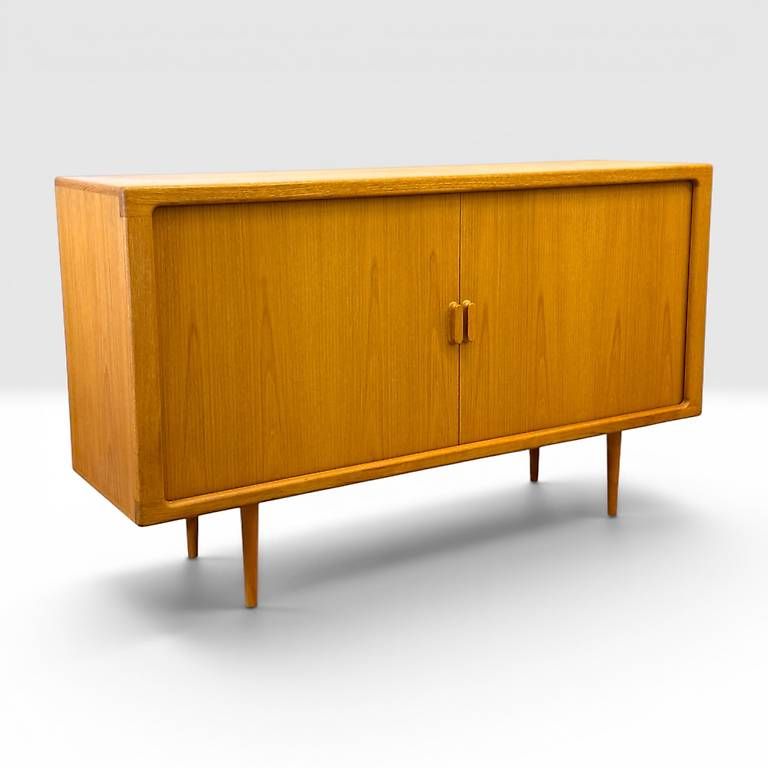 Kommoden: SALE Mid Century Oak Sideboard by SILKEBORG – Gebraucht aus basel von vintory.ch 2