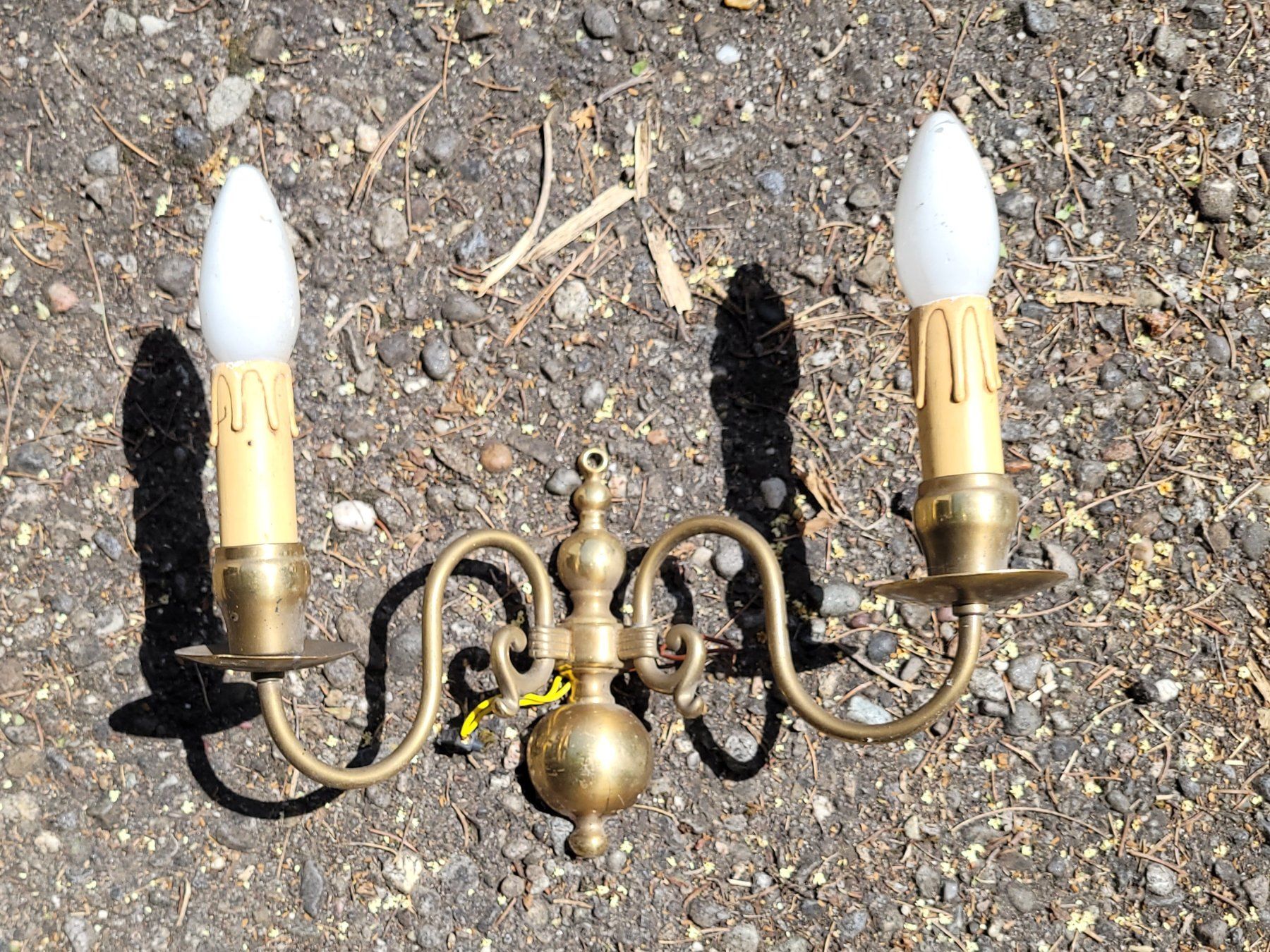 Lampade: 3 Messing Wandlampe im Kerzenleuchterdesign – Usato da Ersigen venduto da cts_djx7