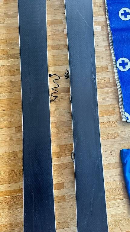 Sci: Telemark Touren Set – Usato da Langenthal venduto da bri_px88 2