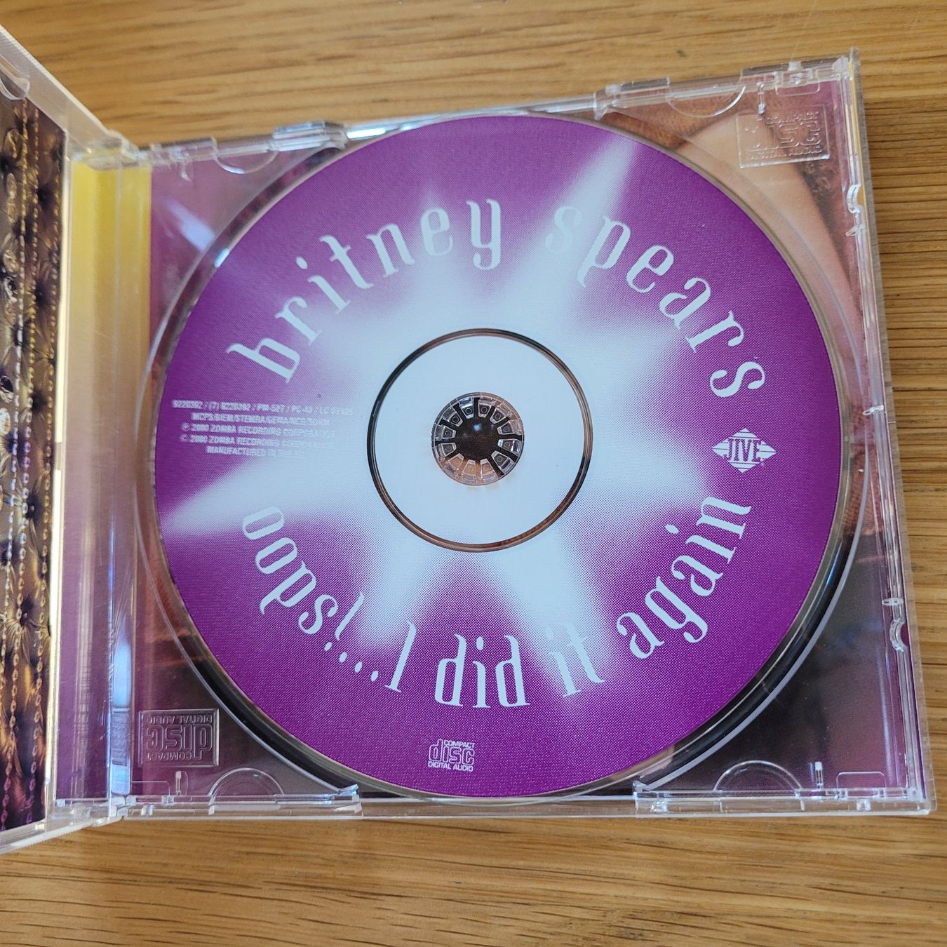 CDs: CD Britney Spears Oops I Did It Again – D'occasion à Biel/Bienne par Destockweb 1