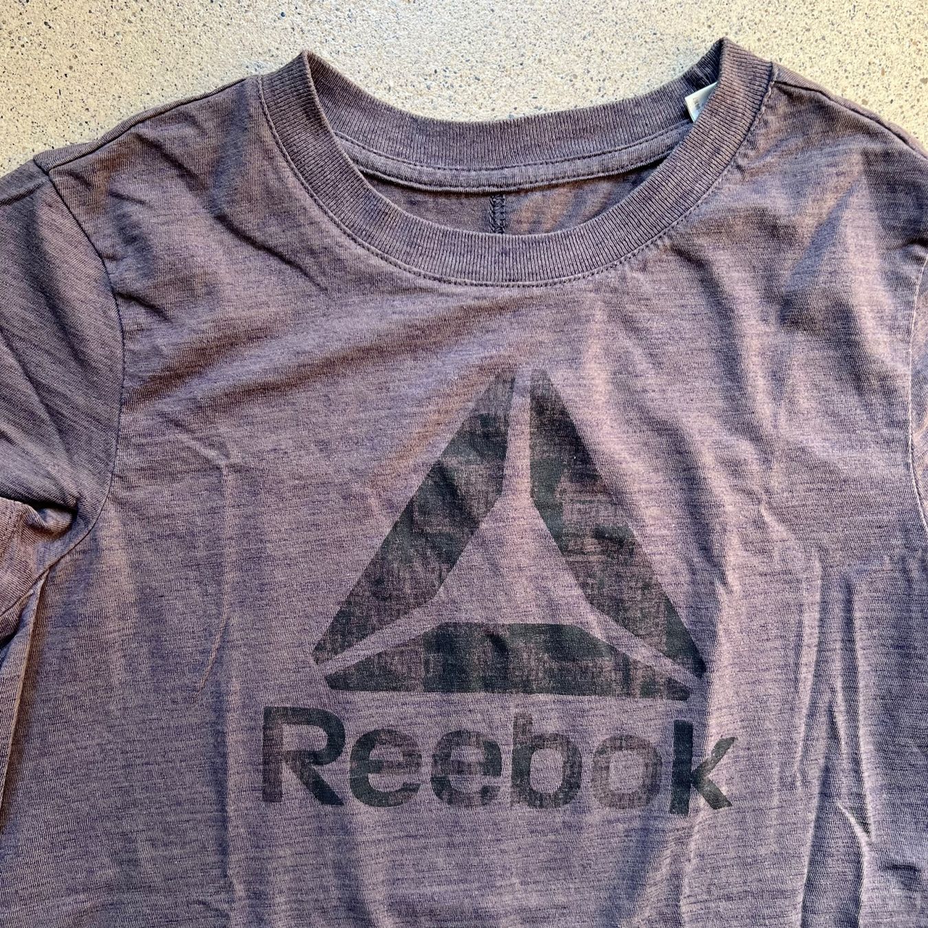 Reebok T-shirt: REEBOK T-Shirt – Usato da Zürich venduto da ClosetQueen 6