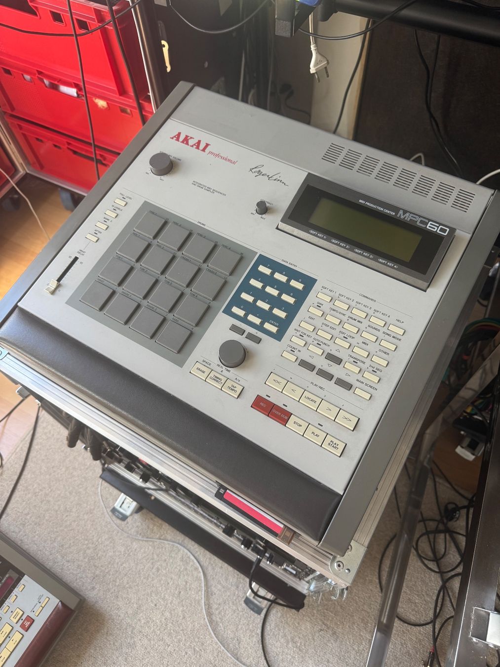 Akai Strumenti musicali: MPC60 - akai - ultra rare – Usato da Zürich venduto da MD8585