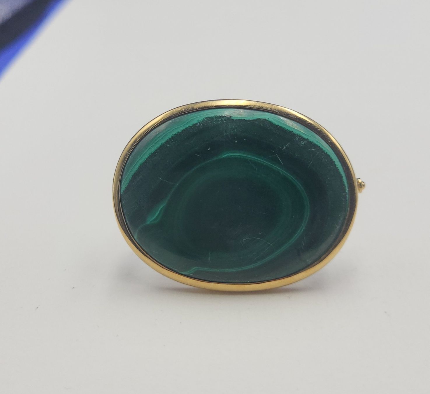 Spille & Fermagli: Massiv 18 karat 750 Gold Malachit Brosche – Usato da Wald ZH venduto da Aniade 8