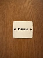 2 Stück Emaille Schilder „PRIVATE“ Ib Laursen