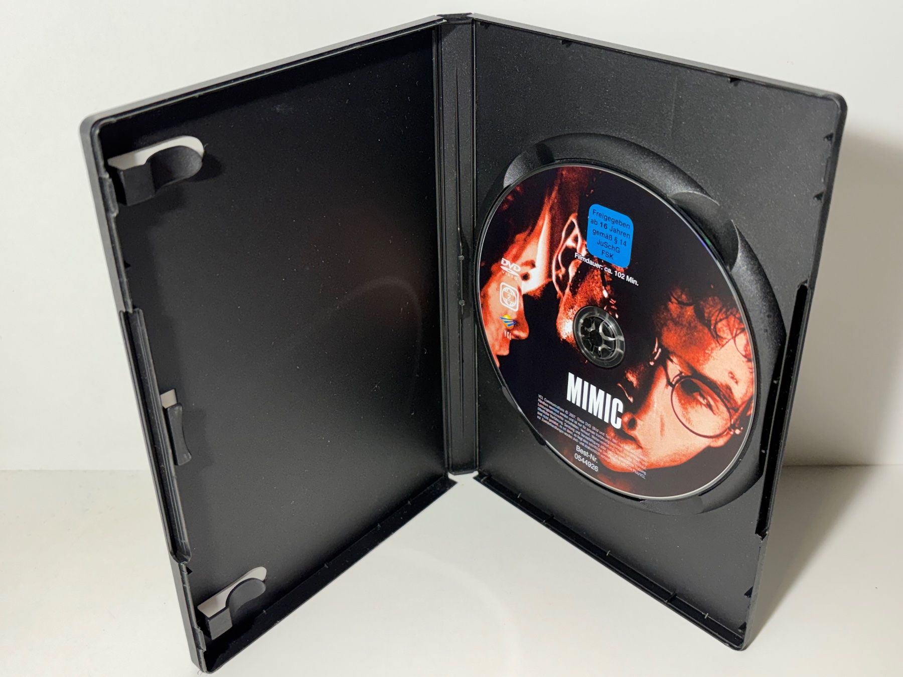 Tutti i DVDs: Mimic DVD – Usato da Wilderswil venduto da Sstriker 2