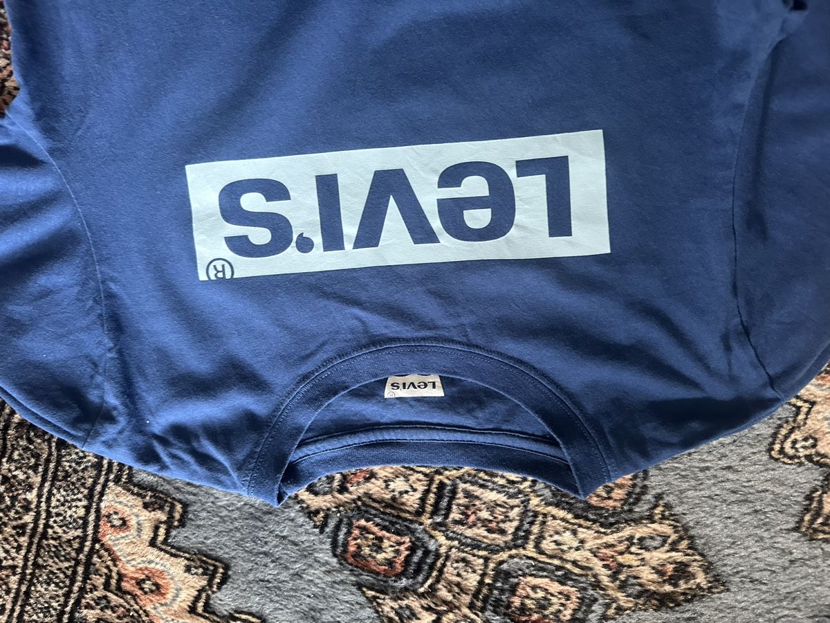 Camicie, T-shirt & Polo: Levi‘s T.Shirt gr 140 – Usato da Uster venduto da bek_v2ct 1