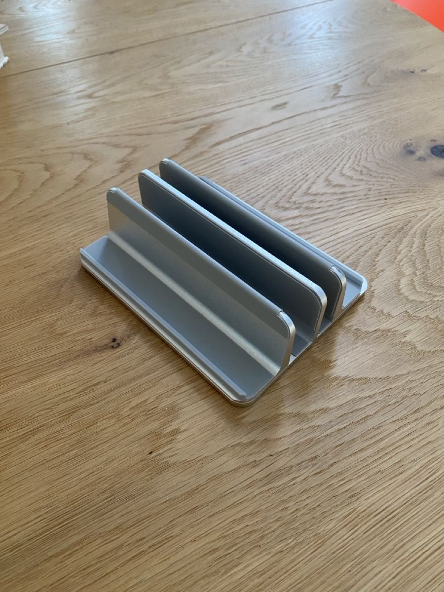 Racks & Supports: Laptopständer silber Aluminium neu – Neuf (Voir description) à Solothurn par damomami