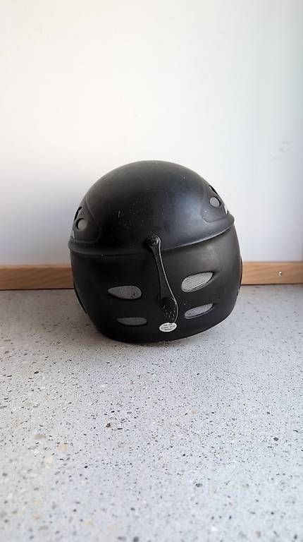 Alpina Caschi: Casque de Ski Alpina noir – Usato da Lausanne venduto da pie_n2mq 2
