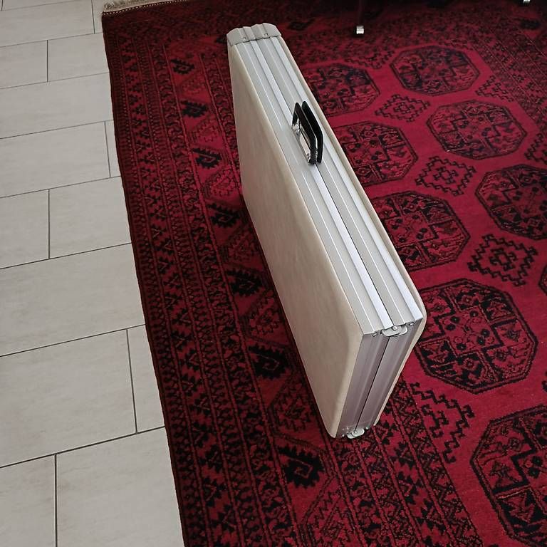 Sedie a sdraio: Klappbare Koffer Massageliege  – Usato da Safnern venduto da billionboy55 4