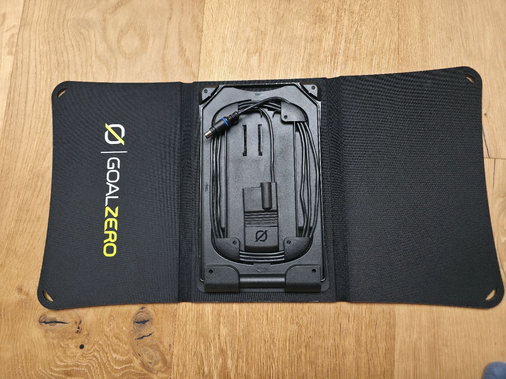 Goal Zero Solargeräte und Solarprodukte: GoalZero Nomad 20 – Gebraucht aus Obergösgen von Milu92 1