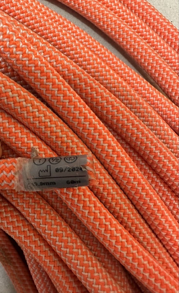Petzl Kletterausrüstungen: Petzl Volta Guide 9.0 mm 60 m  – Gebraucht aus locarno von rav_5ll7 1