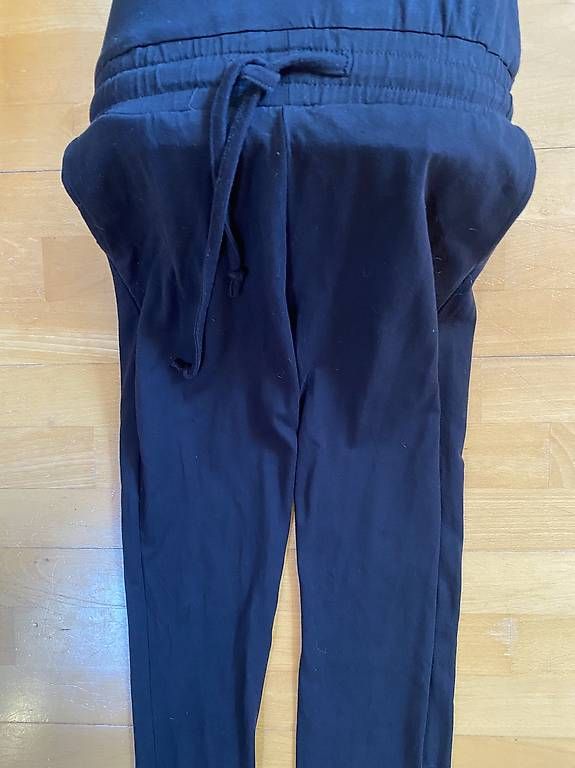 Tute: schwarzer Jump Suit / Overall Gr. S/M – Usato da Maur venduto da chr_x8zv 2