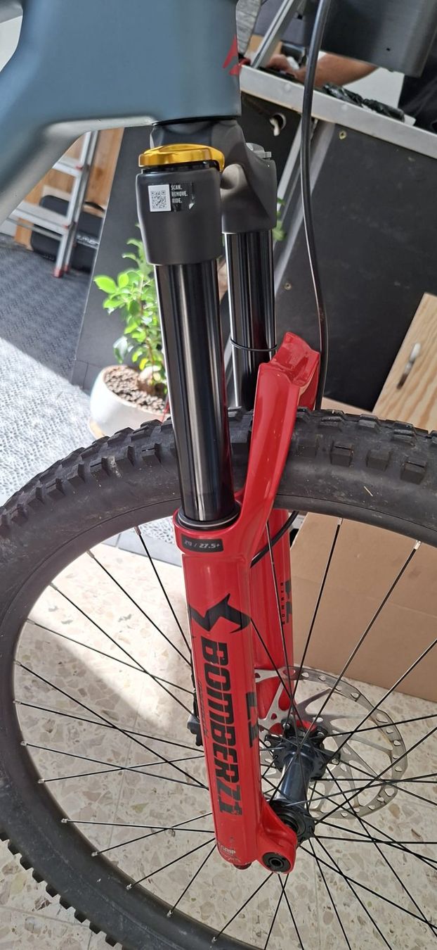 Merida Vélos: VTT Merida One-Forty 6000 – D'occasion à Vex par canelle78 4