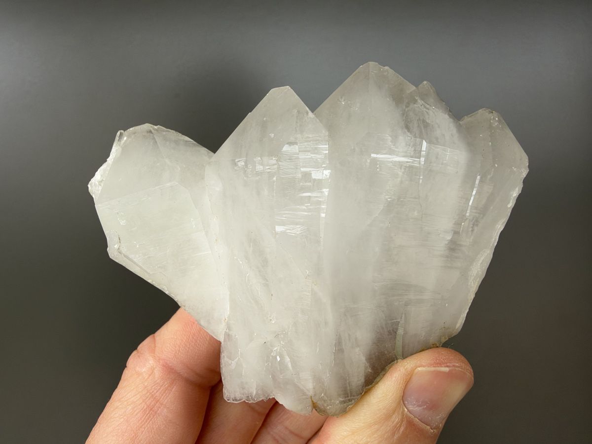 Minerali & Pietre curative: Quarz Piz Beverin – Usato da Oberuzwil venduto da Crystall0 2