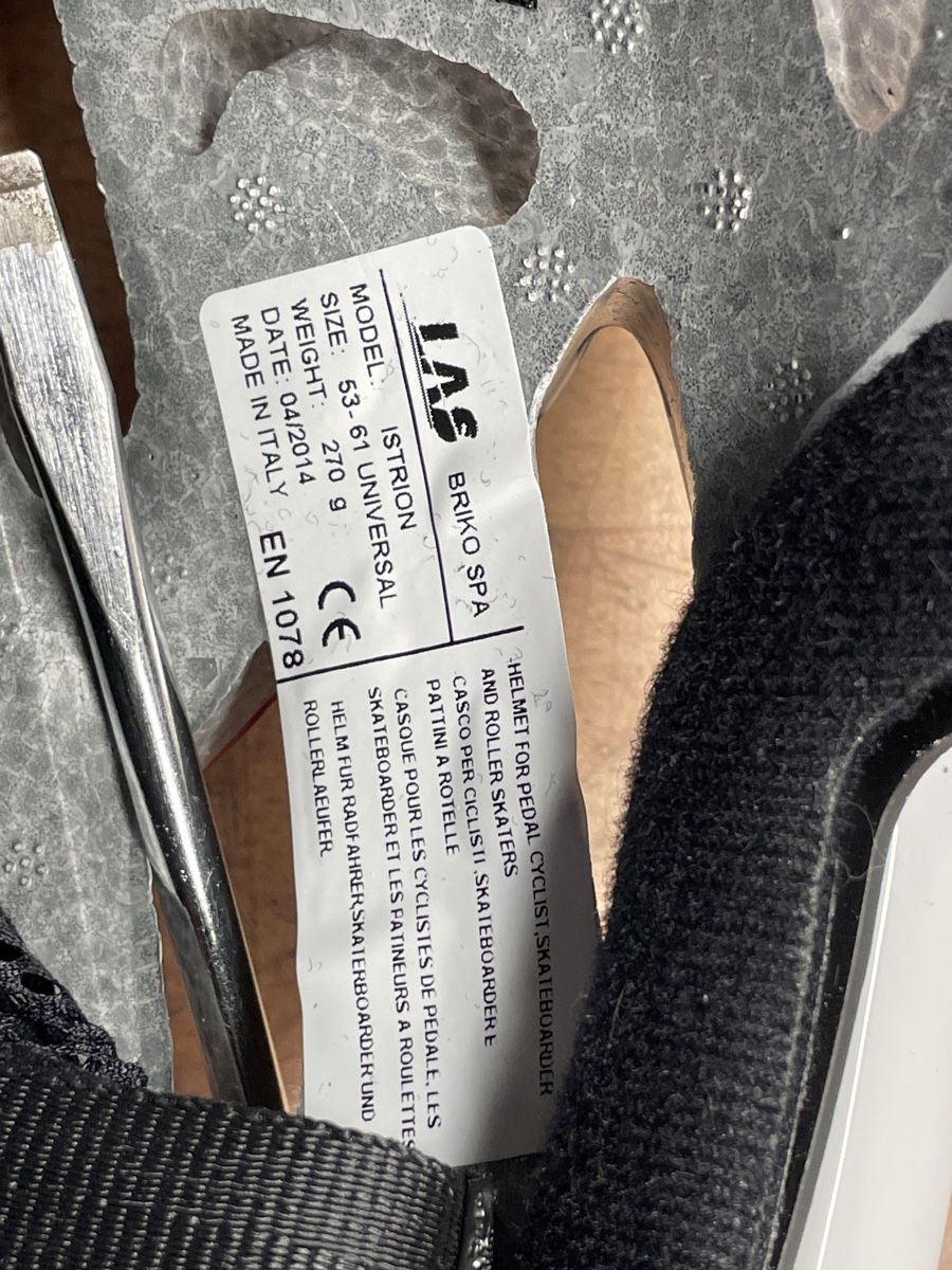 Caschi: Velohelm – Nuovo (secondo la descrizione) da Gossau SG venduto da Krokodil344 4