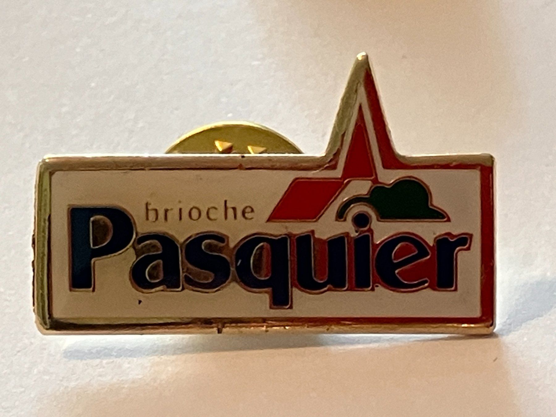 Placchette & Badge: 1 Pin Pasquier Brioche – Usato da Basel venduto da djwwpp