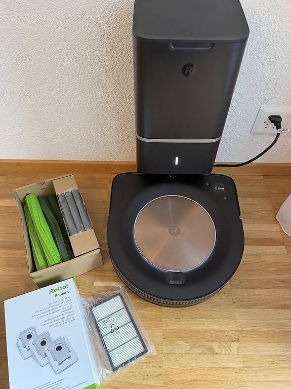 Aspirateurs & Accessoires: iRobot Roomba s9+ – D'occasion à Belp par A_Worreby 1