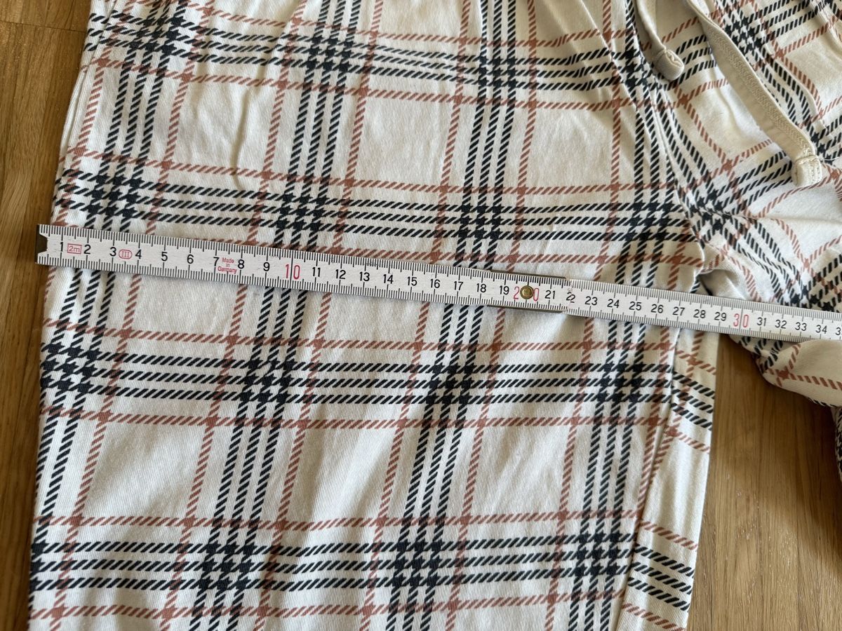 Negligees & Pigiami: Pajamas – Usato da Adliswil venduto da Marjin 2