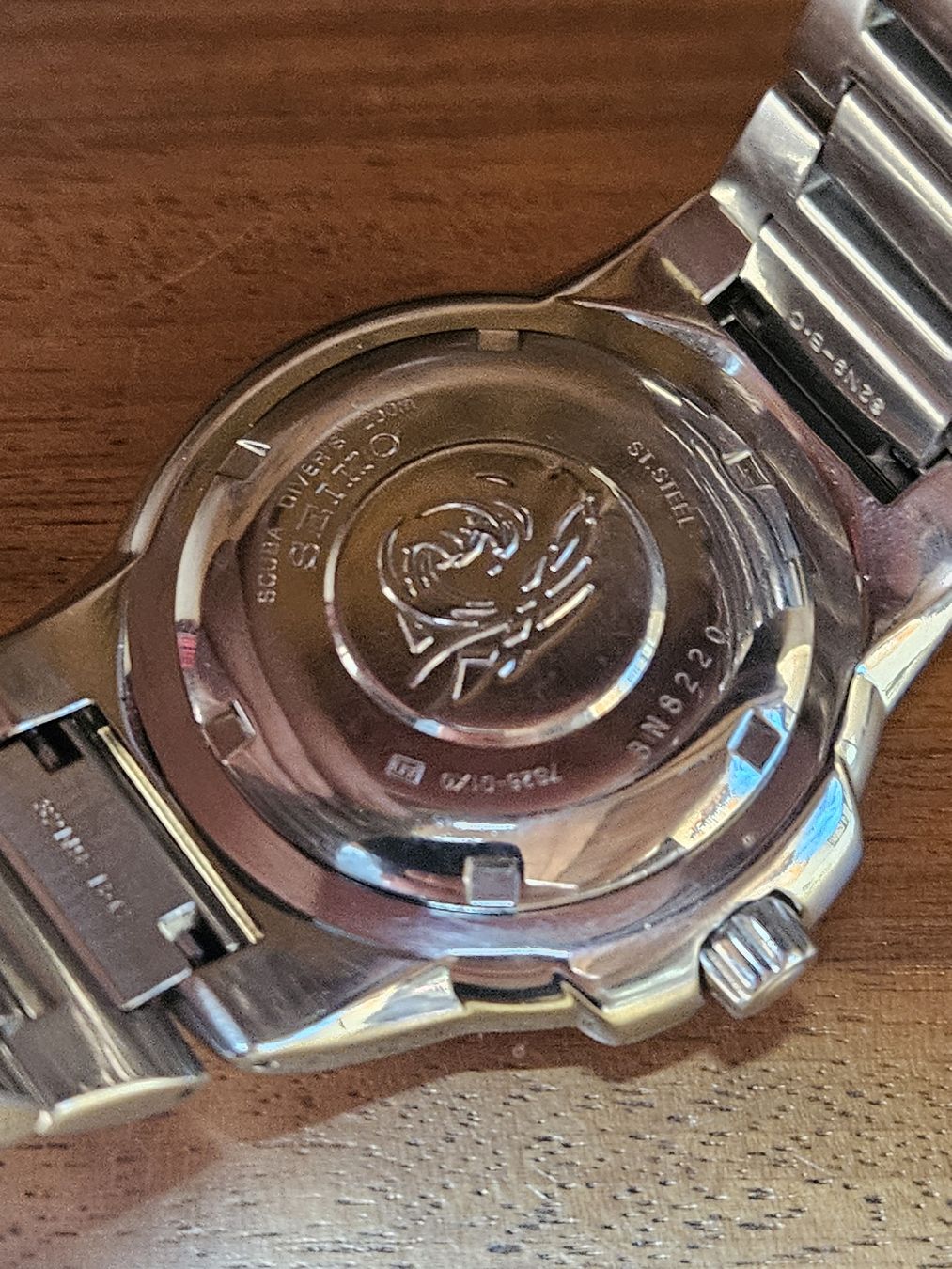 Seiko Uhren: Seiko "Black Knight" Automatic Herrenuhr 42mm – Gebraucht aus Flamatt von pie_f9zm 9
