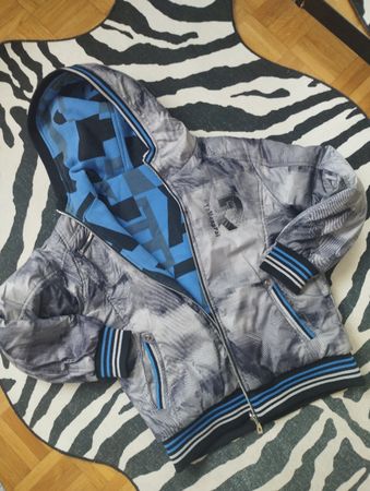 Super coole Jacke 158